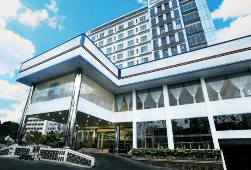 Grand Asrilia Hotel Бандунг Екстер'єр фото