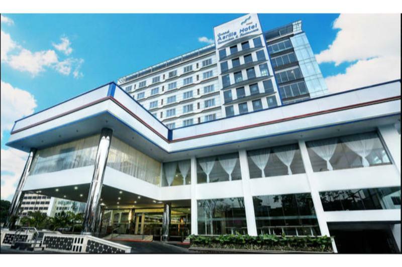Grand Asrilia Hotel Бандунг Екстер'єр фото